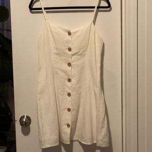 Urban outfitters white cotton/linen summer dress